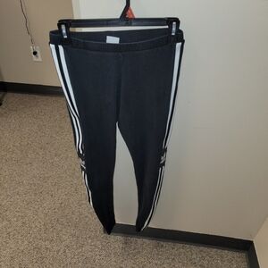 3 striped adidas pants